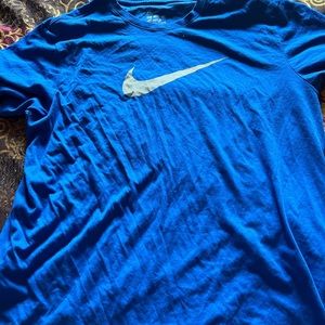 Mens Nike tshirt